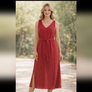 Ann Taylor Red Sleeveless Midi Dress Size 10 Tie Waist V-Neck Elegant Classic